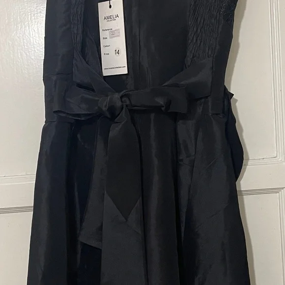 NWT Amelia Collection Black Dress Juniors Size 14 - Picture 3 of 8